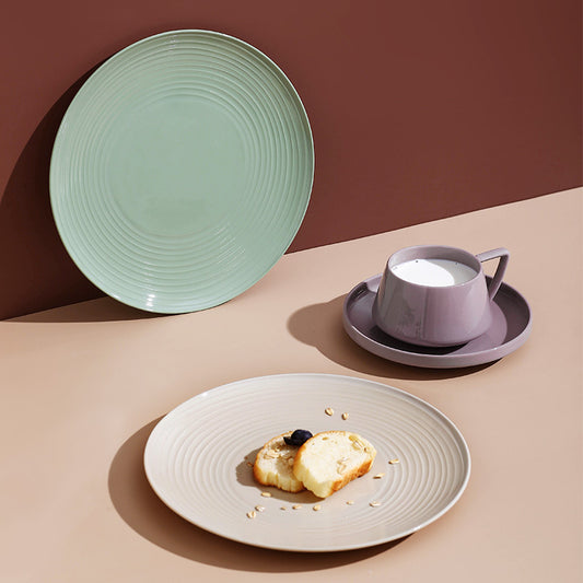 Set tazza e piattino in ceramica stile nordico