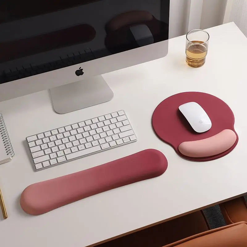 Tappetino ergonomico per mouse e poggia polsi per tastiera
