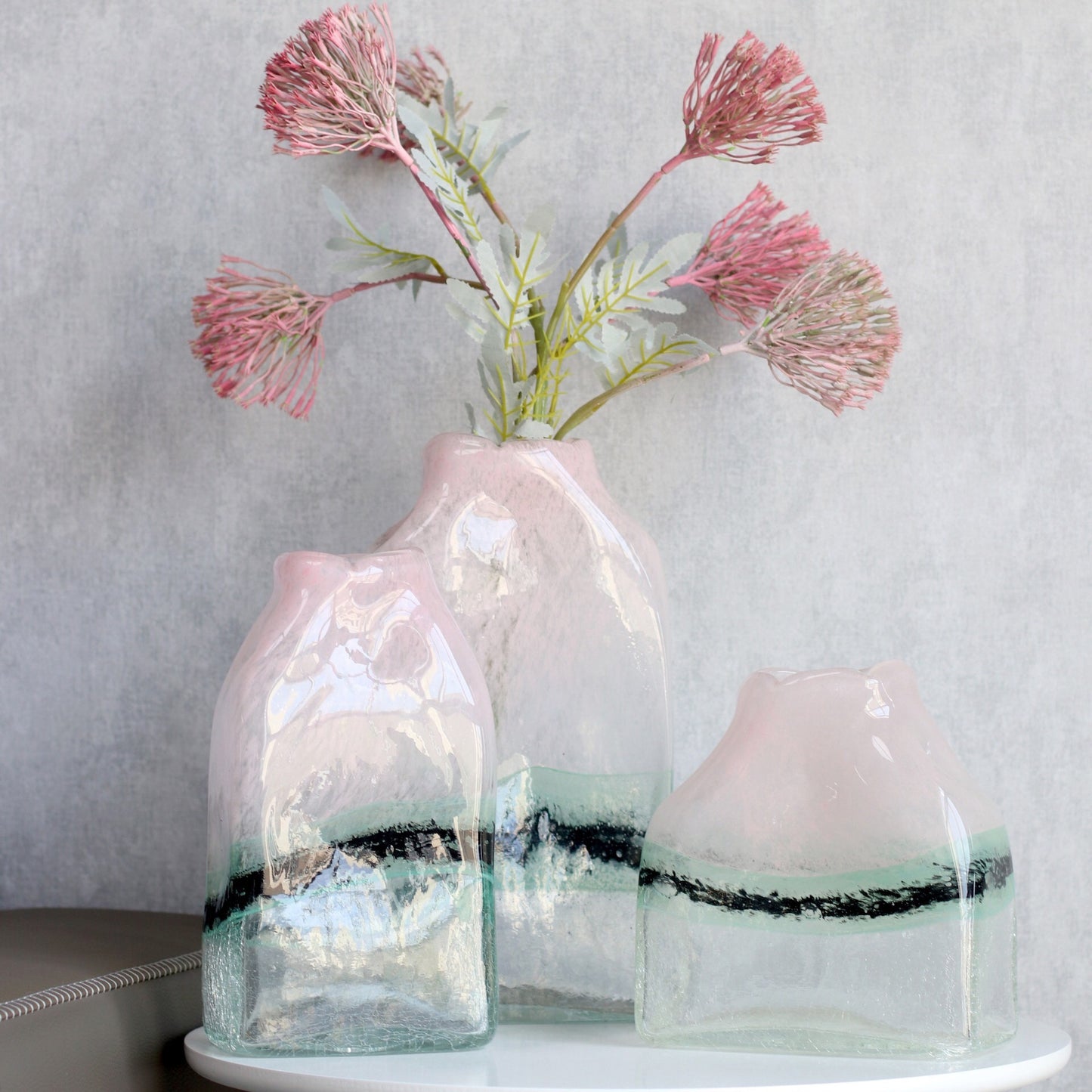 Vaso di fiori in vetro con "Stratti"