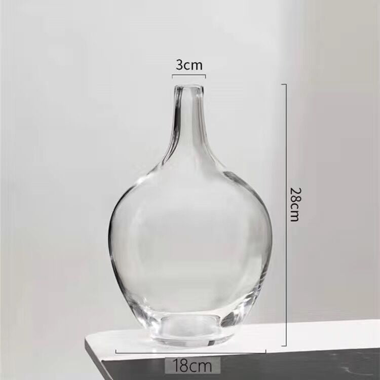 Vaso semplice elegante in vetro trasparente
