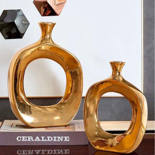 Vaso dorato ad anello design astratto in ceramica