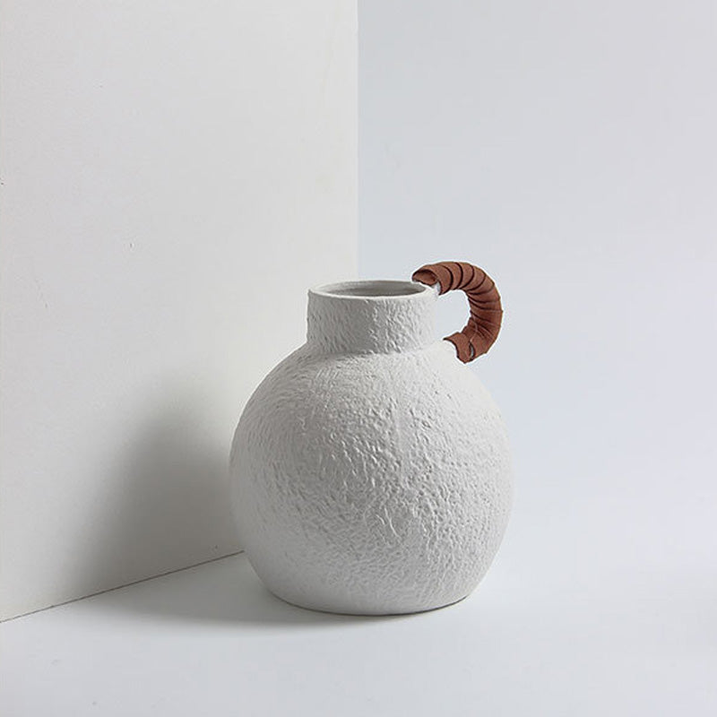 Vaso in ceramica bianca design rustico