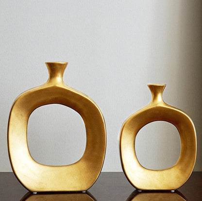 Vaso dotato ad anello design astratto in ceramica