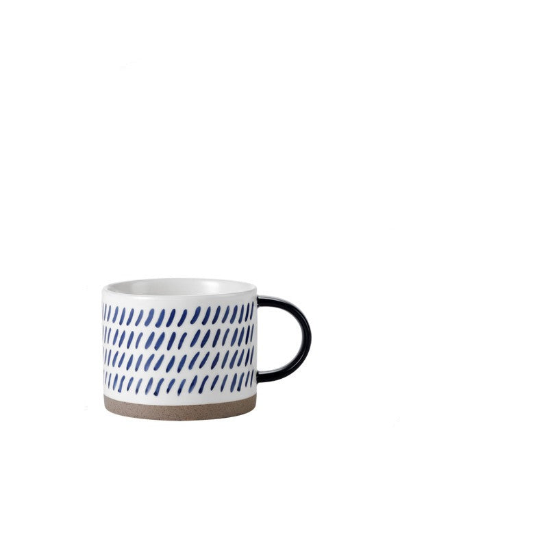 Tazze in ceramica con foglie piccole blu