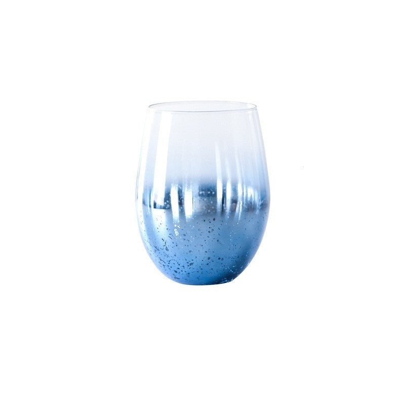 Bicchiere blu in quarzo con design sfumato stellato
