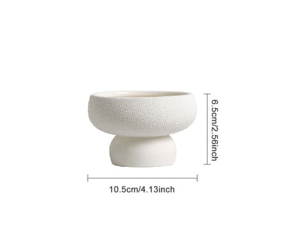 Ciotola in ceramica bianca come portafrutta o per arredo interno